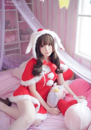 年轻老师6大胸女教师