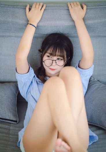 出差强睡年轻女老板2bd