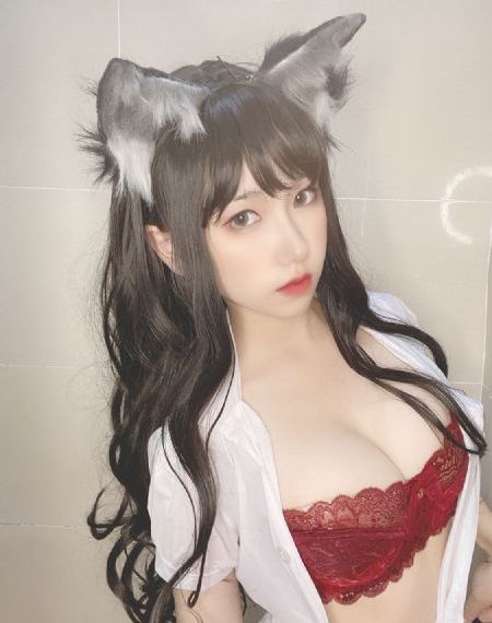 我妻子的年轻母亲中文在线