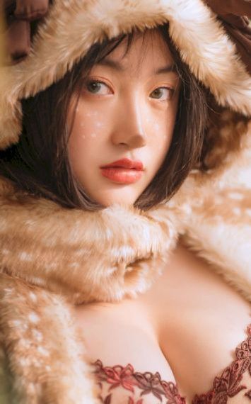 裸体宫女跪侍皇上h