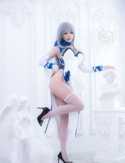 女职员
