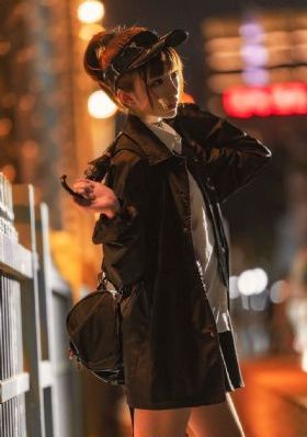 东西向洞2在线观看