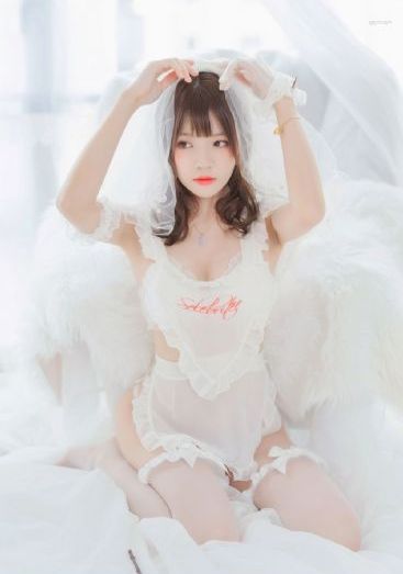 欧洲美女与动交zoz0z视频播放