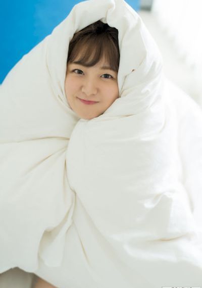 于子涵与摄影师的拍摄地点视频