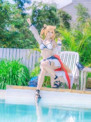 开局强吻裂口女第二季