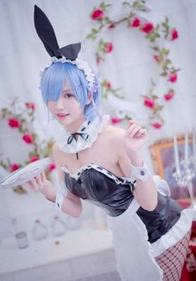 大乳牛奶女电影